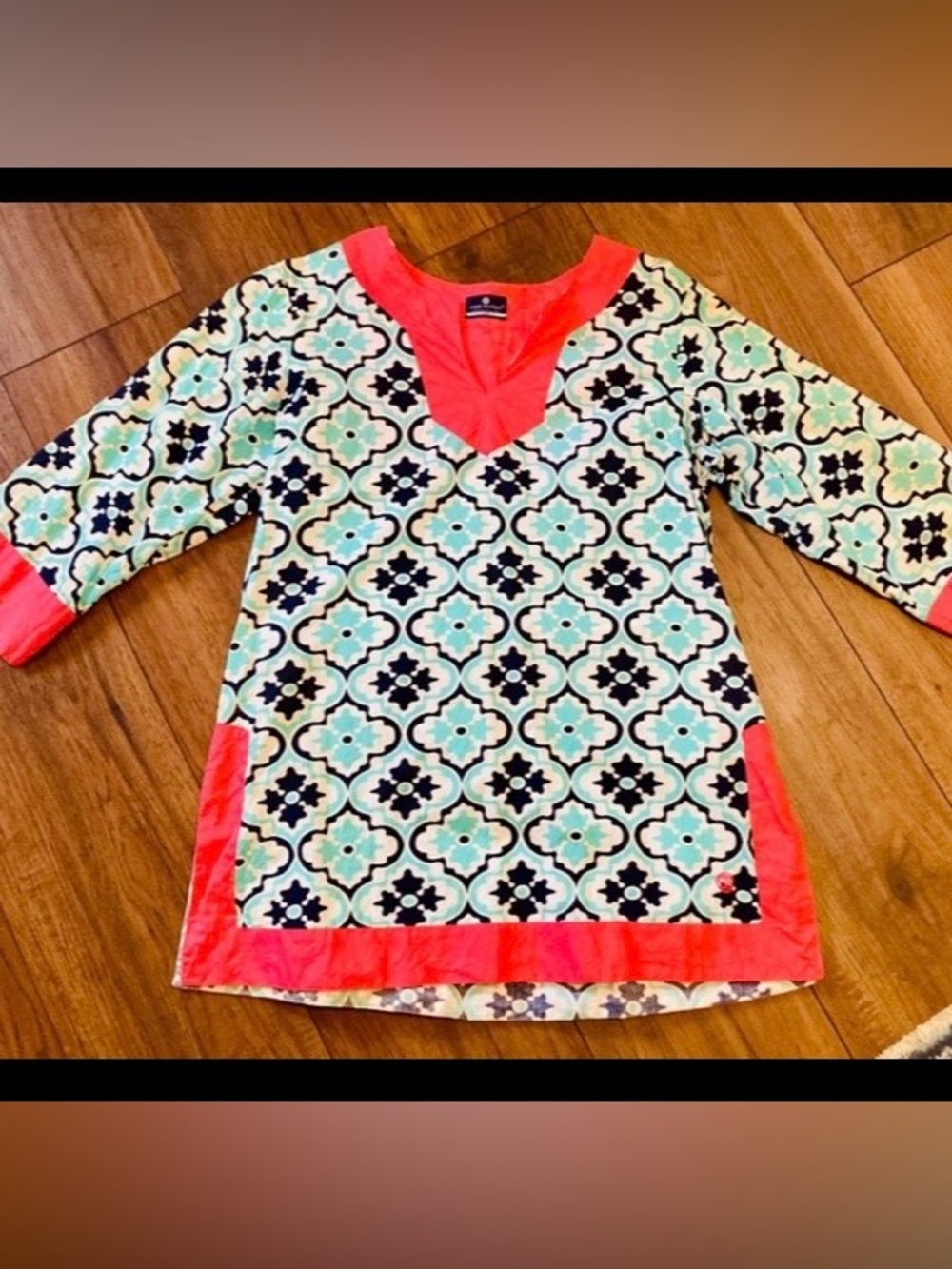 Simply Southern Shirt or Top Women Size LARGE Boutique Style Shirt